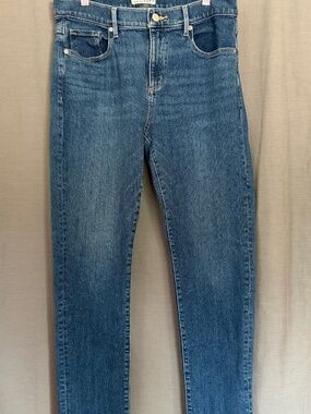 LOFT Women's Size 29 / 8 The Super Soft Girlfriend Jean